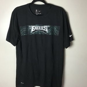 Philadelphia Eagles Nike black s/s tee. Large